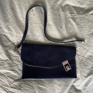 Vintage leather clutch handbag / shoulder bag